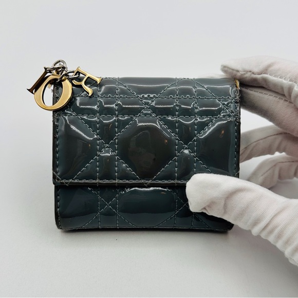 Dior Mini Lady Gardenia Blue Patent Leather Wallet - Picture 1 of 12